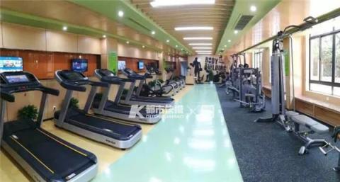 健身房赚钱吗_健身房赚什么钱_赚钱健身