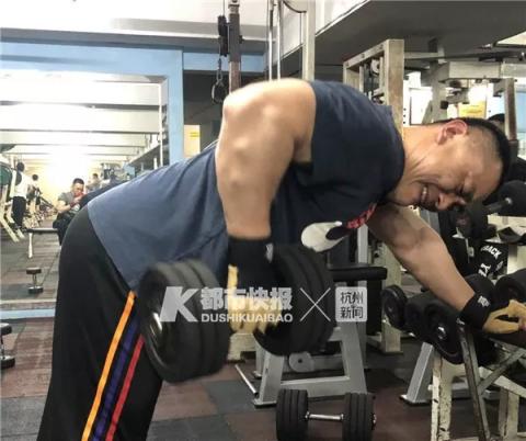 赚钱健身_健身房赚什么钱_健身房赚钱吗