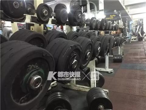 健身房赚钱吗_赚钱健身_健身房赚什么钱