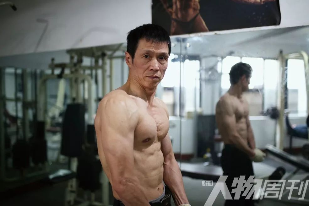 健身房赚钱吗_赚钱健身两不误包住1w_健身房赚什么钱