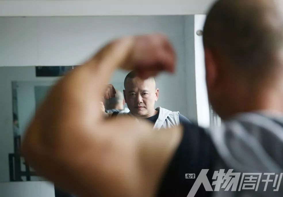 健身房赚钱吗_健身房赚什么钱_赚钱健身两不误包住1w