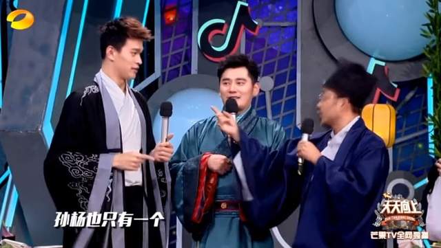 孙杨游泳身高冠军多少_孙杨游泳冠军身高_孙杨游泳身高冠军是谁