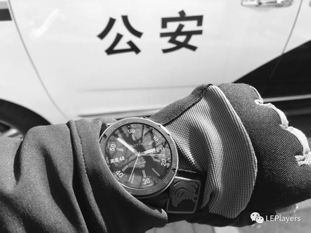 登山制氧机_登山氧和医用氧有什么区别_有氧运动登山机