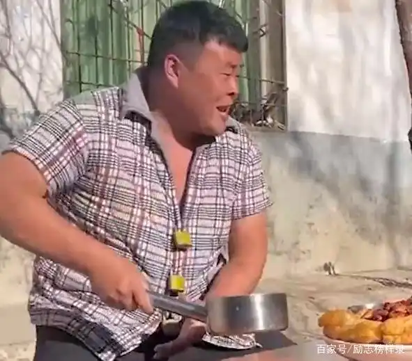 分享日常家庭做饭视频_做饭视频简单_做饭视频日常分享家庭怎么写